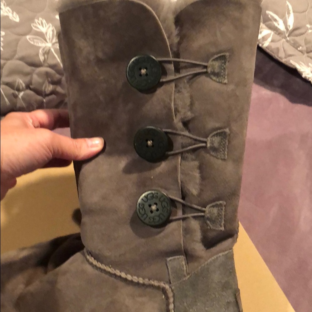 Ugg Bailey Button - image 7